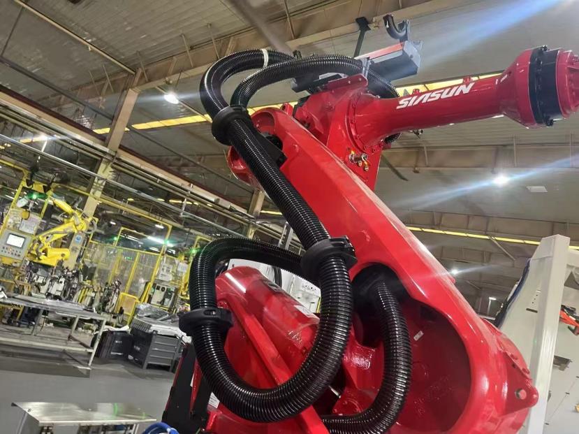 管线包供应商分三类，采购风险分别在哪里
